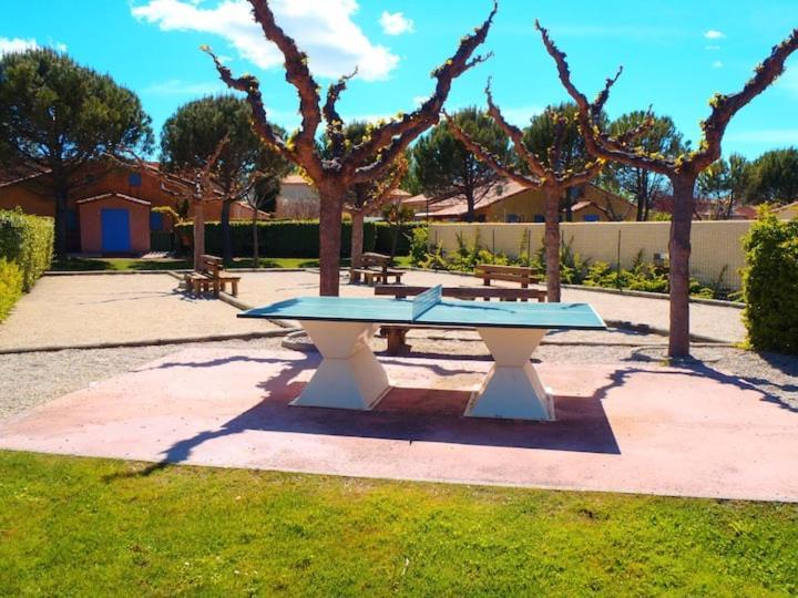 Eyguières Le Jardin Des Alpillesヴィラ エクステリア 写真
